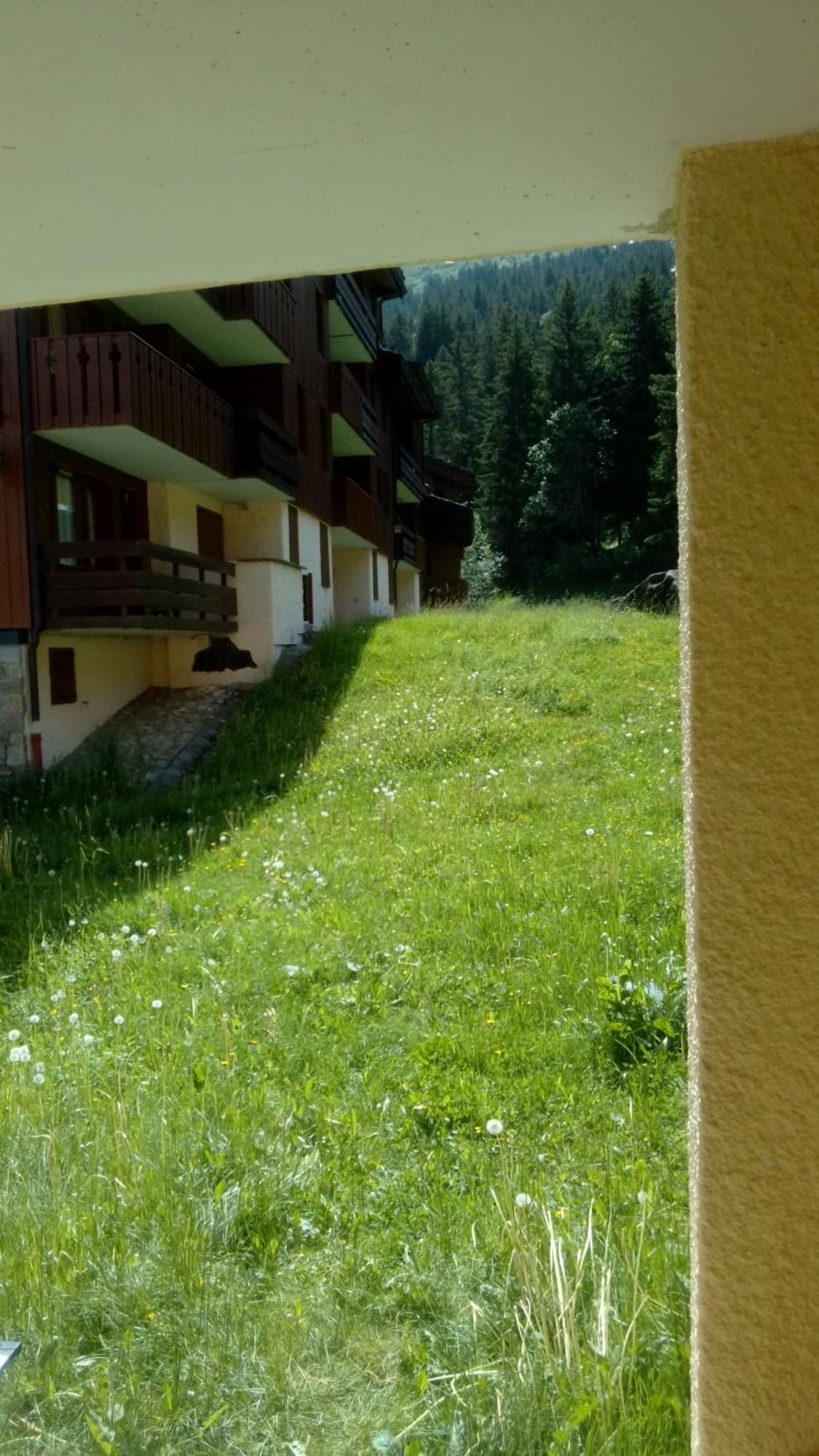Appartement Au Pied Des Pistes Valmorel Exterior foto